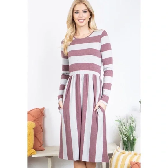 Perfect Peach Lightweight Long Sleeve Striped A Line Dress with Pockets - Picture 7 of 9